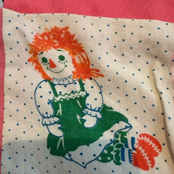 Vtg Homemade Patchwork Cotton Baby Quilt 28x21”‎ Scalloped Edge Eyelet Lace Trim - Picture 3 of 13